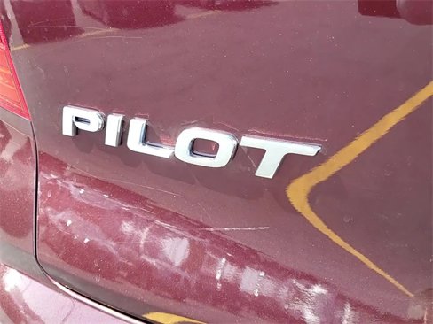 Used 2017 Honda Pilot Elite image 7