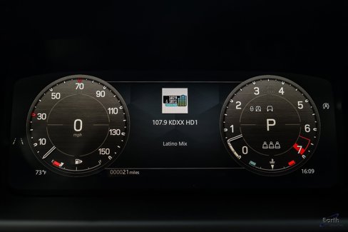 Used 2024 Land Rover Defender 130 Outbound image 60