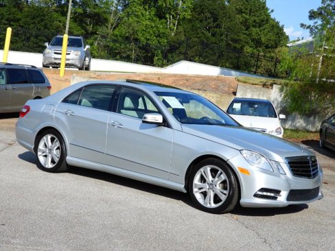 Used 2013 Mercedes-Benz E 350 Sedan image 22