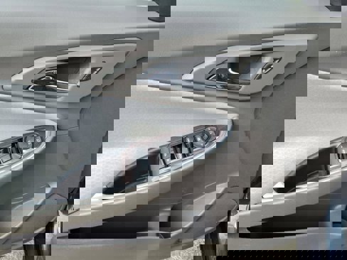 Used 2020 Chevrolet Malibu LT image 20