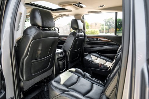 Used 2019 Cadillac Escalade ESV Luxury image 34