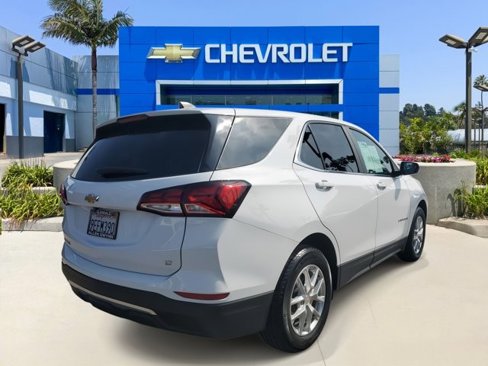 Used 2022 Chevrolet Equinox LT w/ LPO, Cargo Package image 4