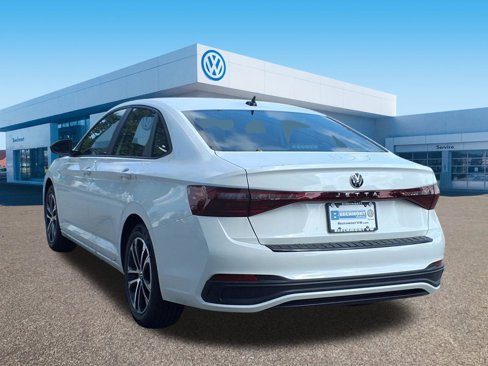 New 2025 Volkswagen Jetta Sport image 4