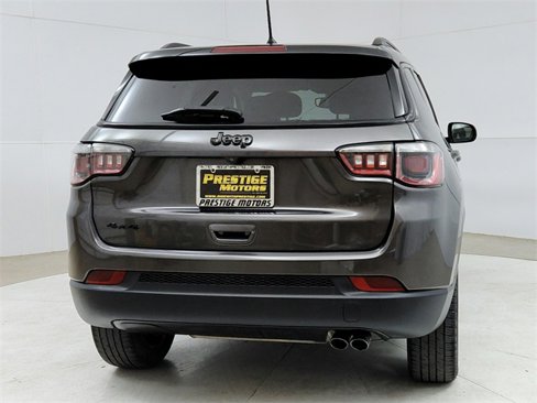 Used 2018 Jeep Compass Latitude image 6