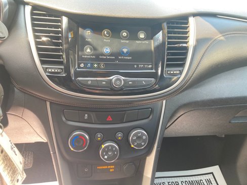 Used 2019 Chevrolet Trax LT w/ LPO, Protection Package image 21
