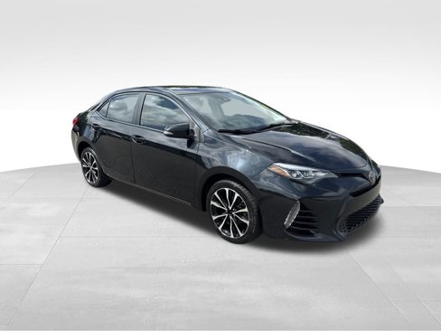 Used 2017 Toyota Corolla SE image 8