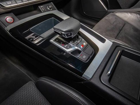 Used 2021 Audi SQ5 Premium w/ Convenience Package image 29
