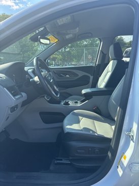 Used 2022 GMC Terrain SLT image 10