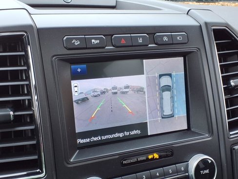 Used 2021 Ford Expedition Max Limited image 5