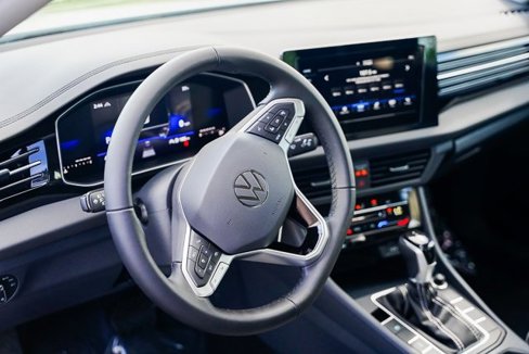 New 2025 Volkswagen Jetta S image 9