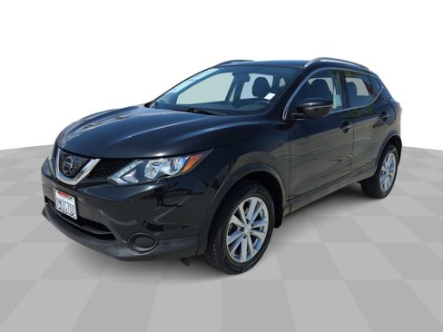 Used 2018 Nissan Rogue Sport SV image 4