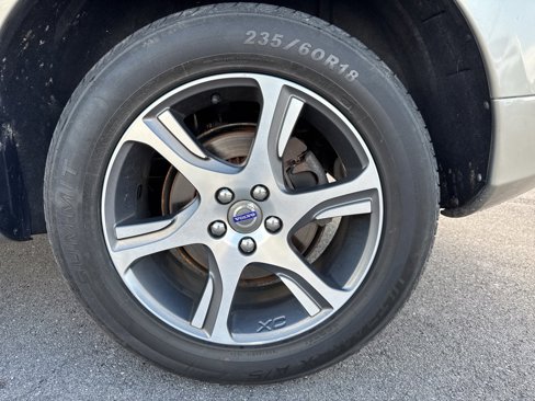 Used 2015 Volvo XC60 T6 w/ Protection Package image 13