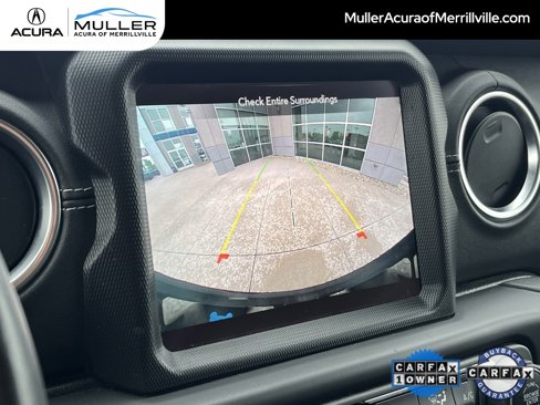 Used 2022 Jeep Wrangler Unlimited Sahara w/ Cold Weather Group image 21