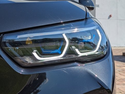 Used 2023 BMW X5 M Competition w/ Competition Package image 9