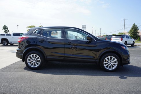 Used 2020 Nissan Rogue Sport S w/ Appearance Package image 6