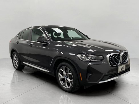 Certified 2025 BMW X4 xDrive30i image 1