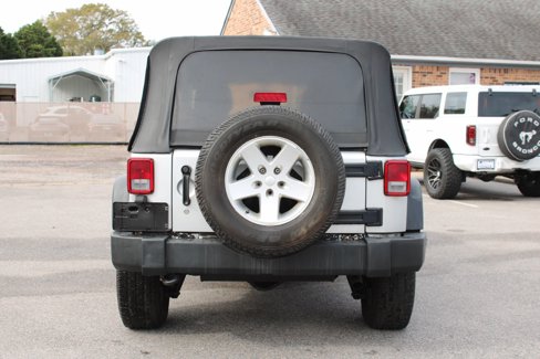 Used 2011 Jeep Wrangler Unlimited Sport image 6