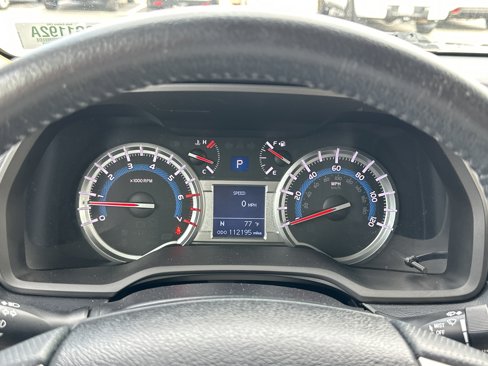 Used 2015 Toyota 4Runner 4WD image 27
