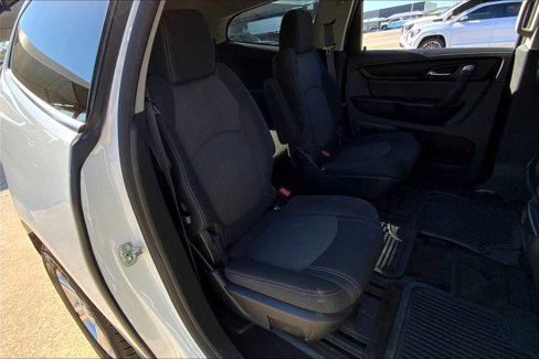 Used 2013 Chevrolet Traverse LT image 17