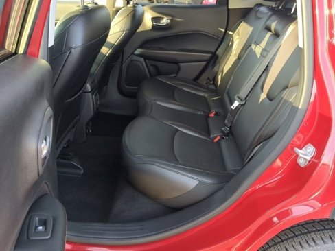 Used 2019 Jeep Compass Limited image 21