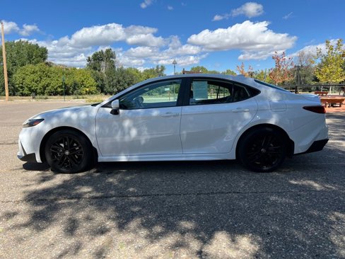 Used 2025 Toyota Camry SE image 25