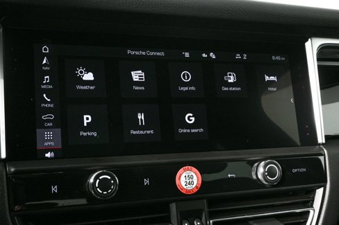 Used 2025 Porsche Macan image 15