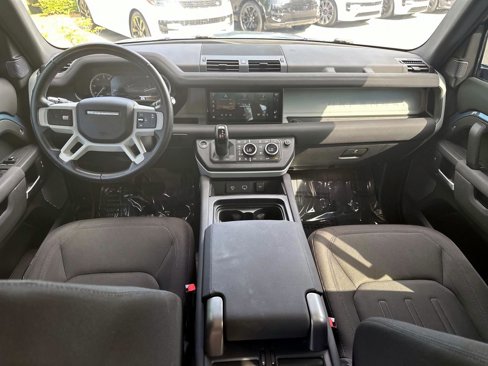 Used 2020 Land Rover Defender 110 image 16