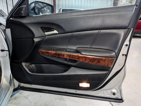 Used 2010 Honda Crosstour EX-L image 26