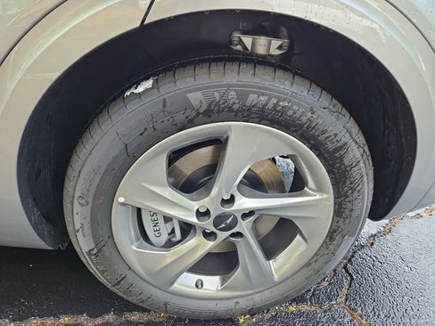 New 2026 Genesis GV70 2.5T Advanced image 5