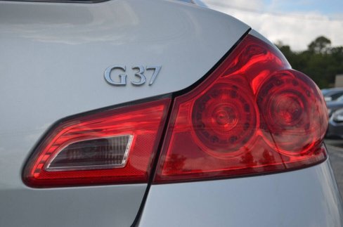 Used 2013 INFINITI G37 Journey w/ Premium Pkg image 9