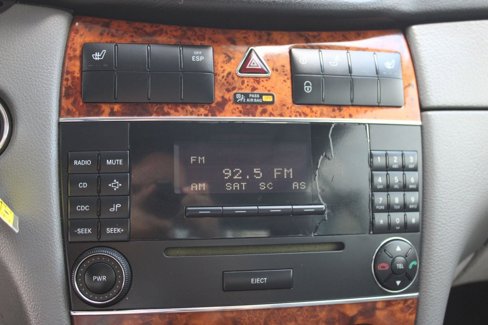 Used 2007 Mercedes-Benz CLK 350 Coupe image 21