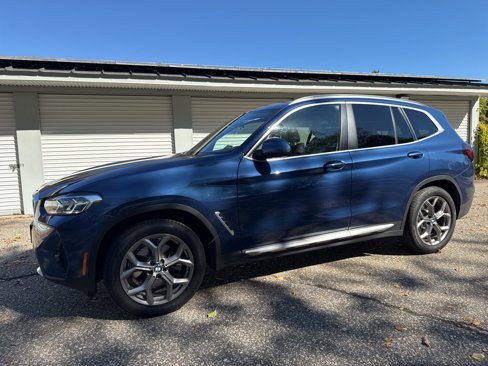 Used 2024 BMW X3 xDrive30i w/ Premium Package image 1