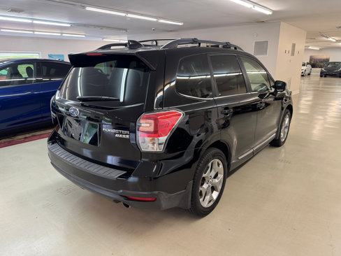 Used 2017 Subaru Forester 2.5i Touring image 2