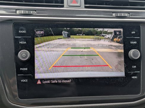Used 2024 Volkswagen Tiguan S image 22