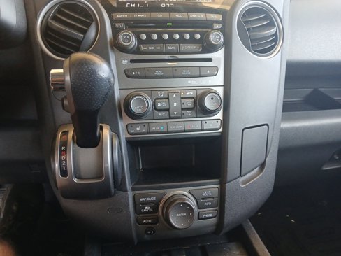 Used 2013 Honda Pilot Touring image 20