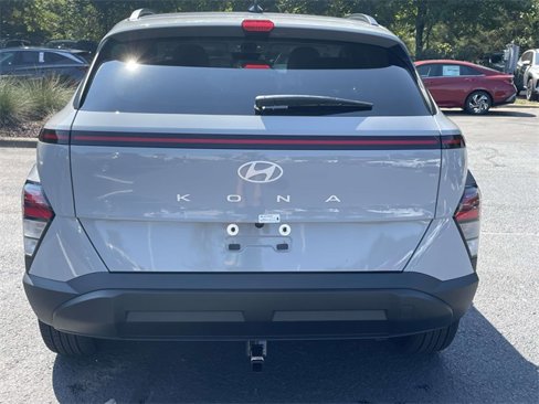 Certified 2025 Hyundai Kona SEL image 5