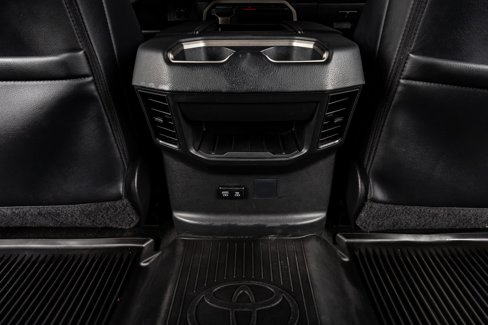 Used 2022 Toyota Tundra Limited image 32