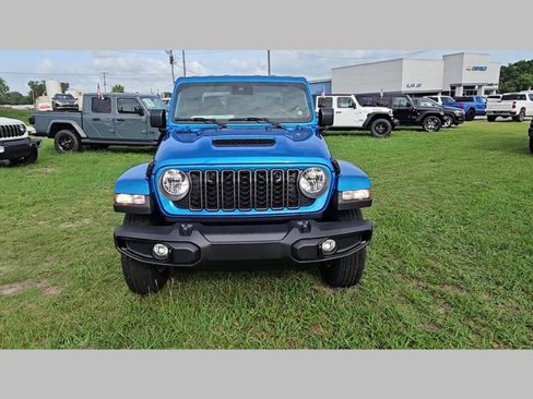 New 2025 Jeep Gladiator Sport image 31