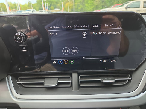 Certified 2024 Chevrolet Trax LS w/ LS Convenience Package image 25
