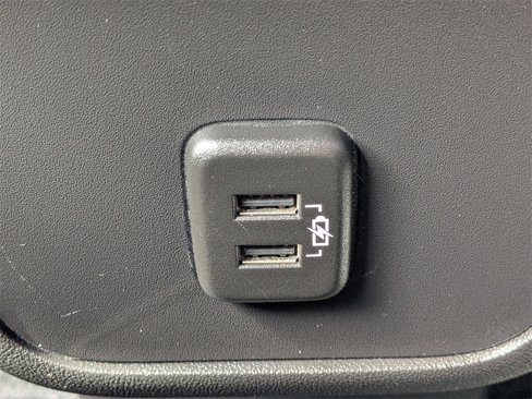 Used 2024 Chevrolet Equinox LT image 17