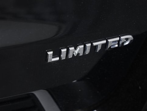 Used 2021 Jeep Grand Cherokee Limited image 8