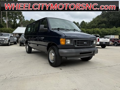 Used 2003 Ford E-350 and Econoline 350 XL image 1