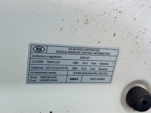 Used 2020 Kia Sorento LX image 17
