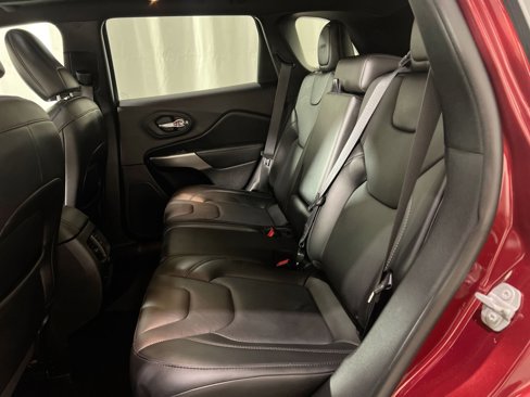 Used 2020 Jeep Cherokee High Altitude image 26