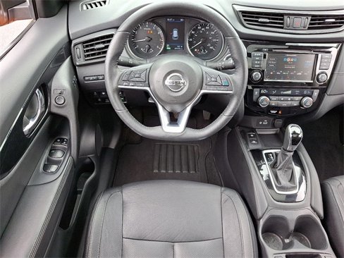 Used 2019 Nissan Rogue SL w/ Premium Package image 12