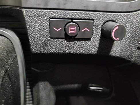 Used 2016 GMC Acadia Denali image 43