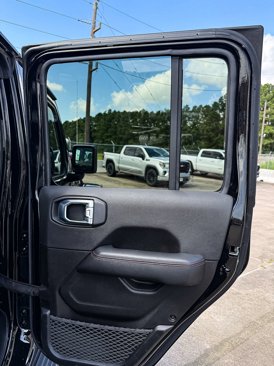 Used 2021 Jeep Gladiator Rubicon image 27