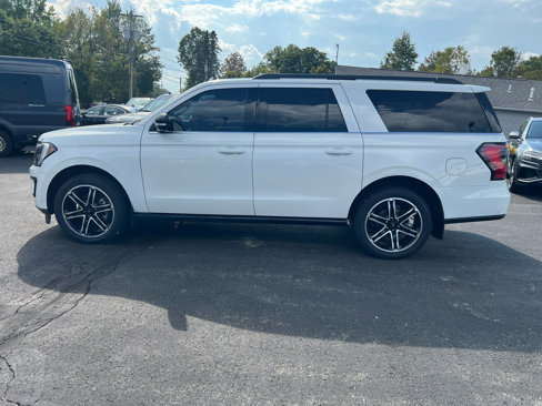 Used 2021 Ford Expedition Max Limited image 8