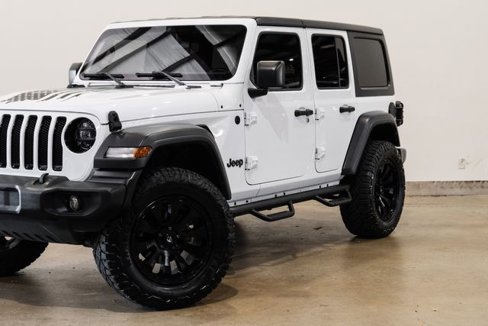 Used 2021 Jeep Wrangler Unlimited Sport image 17