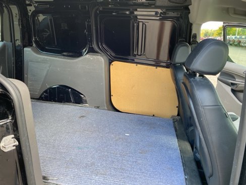 Used 2022 Ford Transit Connect XL image 28